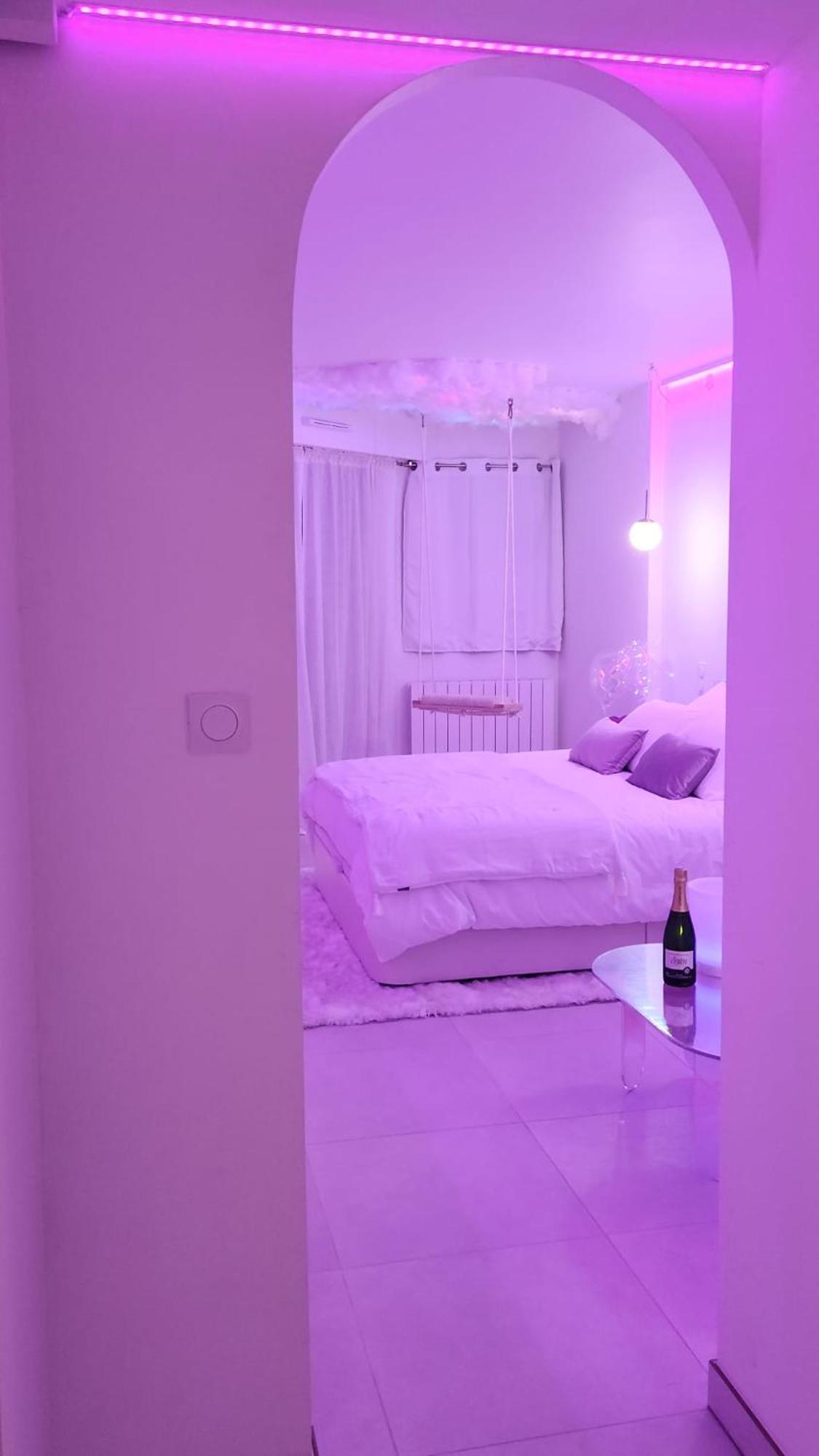 Love Room A 30 Mn Des Plages Et De Vannes Questembert Eksteriør bilde